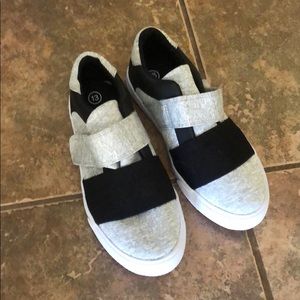 Boys shoes size 13